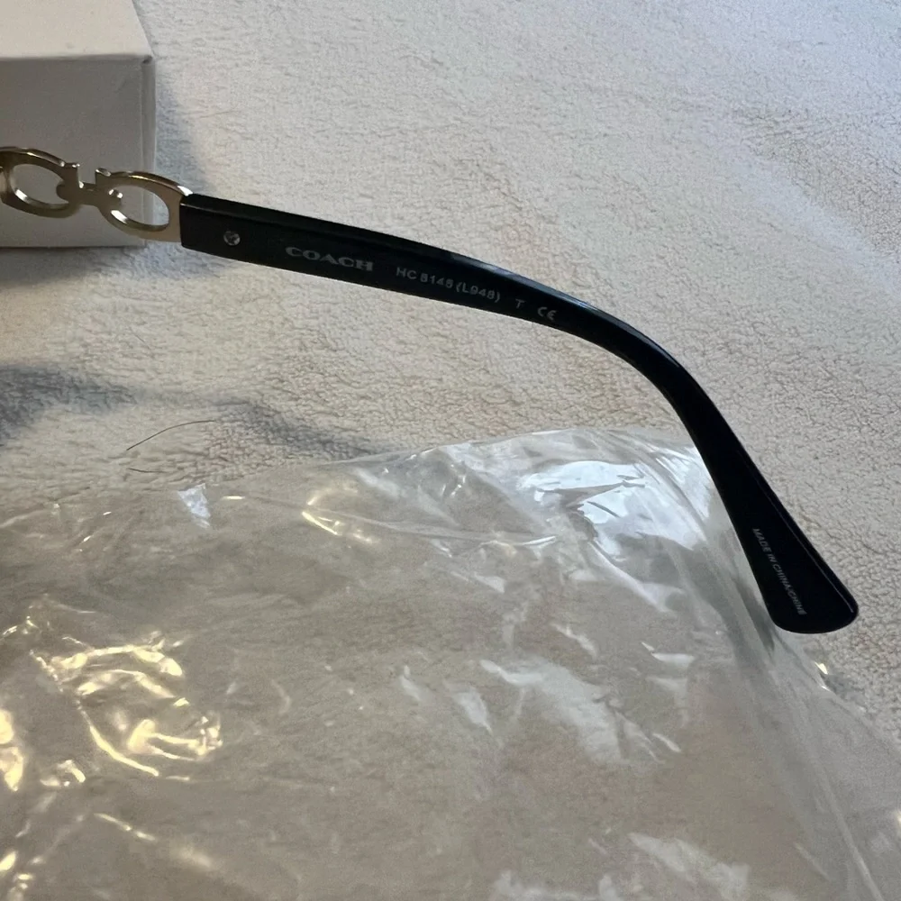 Brand new, never worn, takes still in Coach sunglasses. Received as gift. - Picture 5 of 5